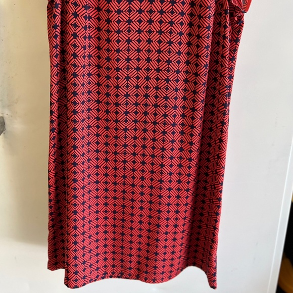 Dressy enough for a Sunday brunch 🤌🏻 - Picture 2 of 2